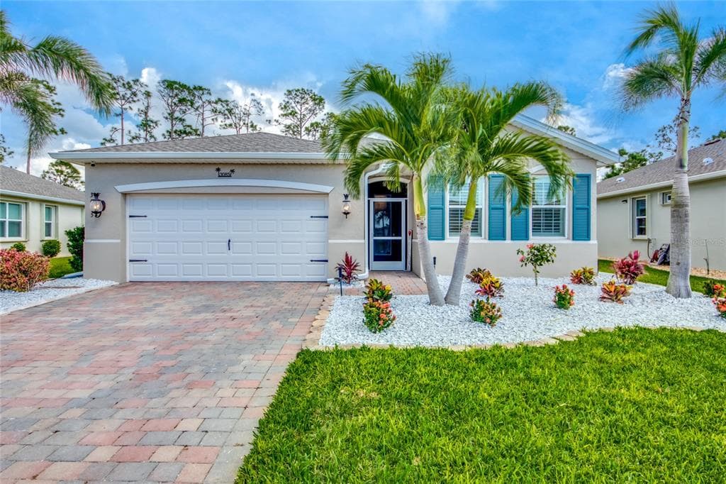3085 AMADORA CIRCLE CAPE CORAL, FL 33909