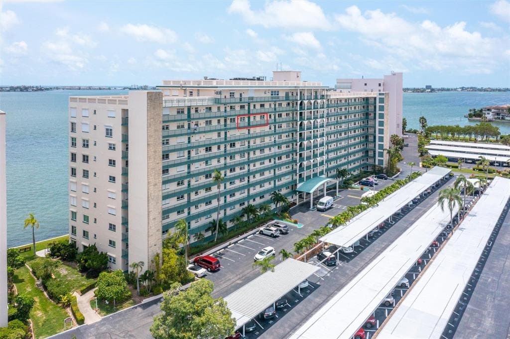 6020 SHORE BOULEVARD S UNIT 904 GULFPORT, FL 33707