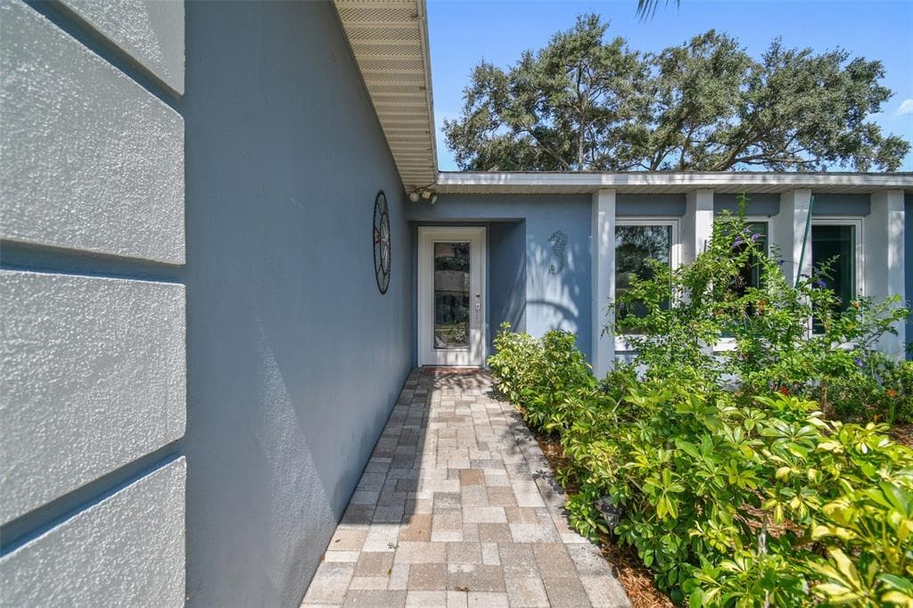 347 CHERRY LAUREL DRIVE PALM HARBOR, FL 34683