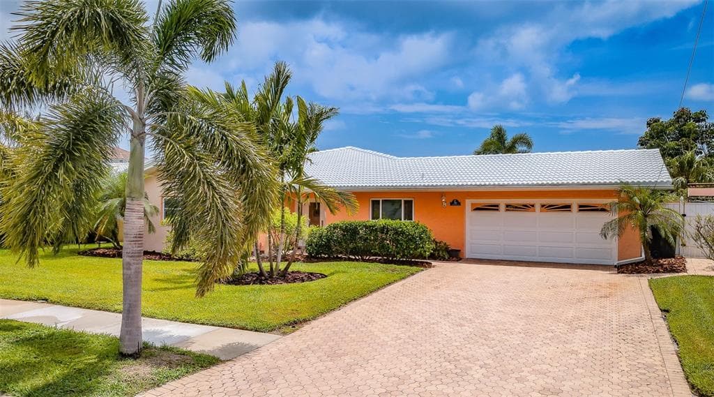 510 LEWIS BOULEVARD SE ST PETERSBURG, FL 33705