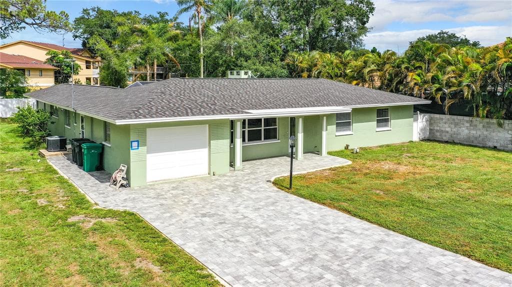 1543 MEADOW DALE DRIVE