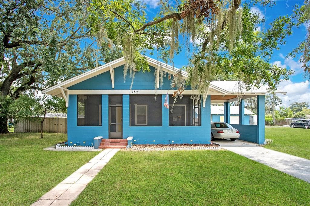 1718 E ELM ROAD LAKELAND, FL 33801