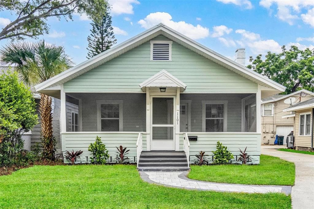 1101 35TH AVENUE N ST PETERSBURG, FL 33704
