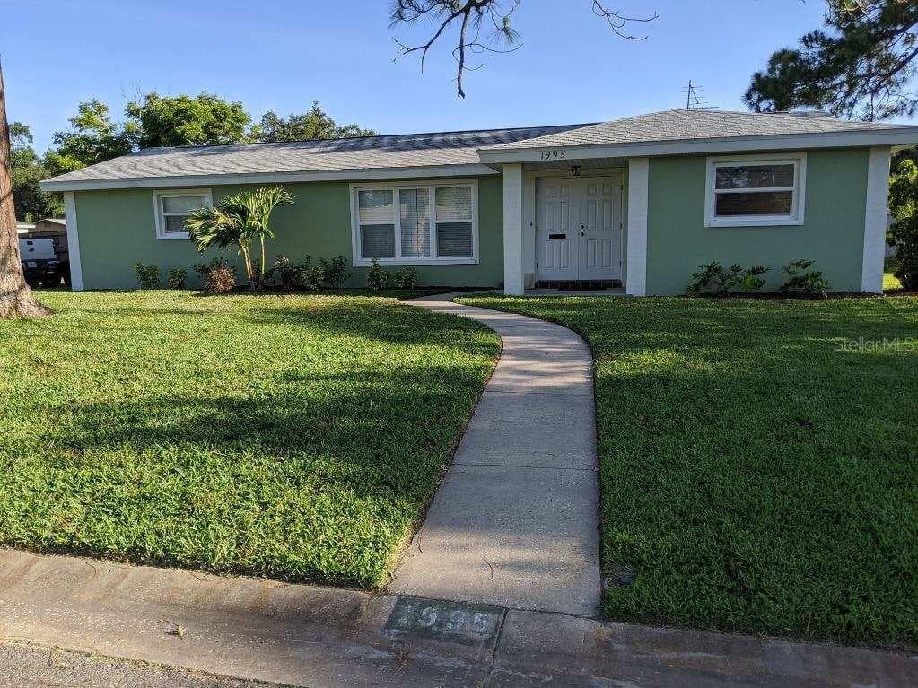 1995 75TH AVENUE N ST PETERSBURG, FL 33702