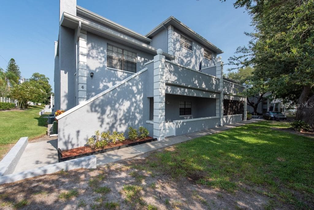 5728 CALAIS BOULEVARD N UNIT 2 ST PETERSBURG, FL 33714