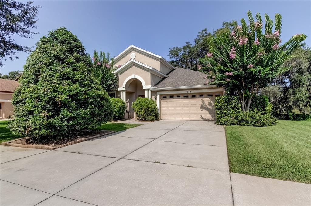 614 LIMONA WOODS DRIVE