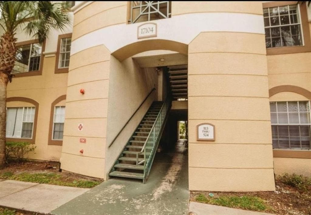 17104 CARRINGTON PARK DRIVE UNIT 514 TAMPA, FL 33647