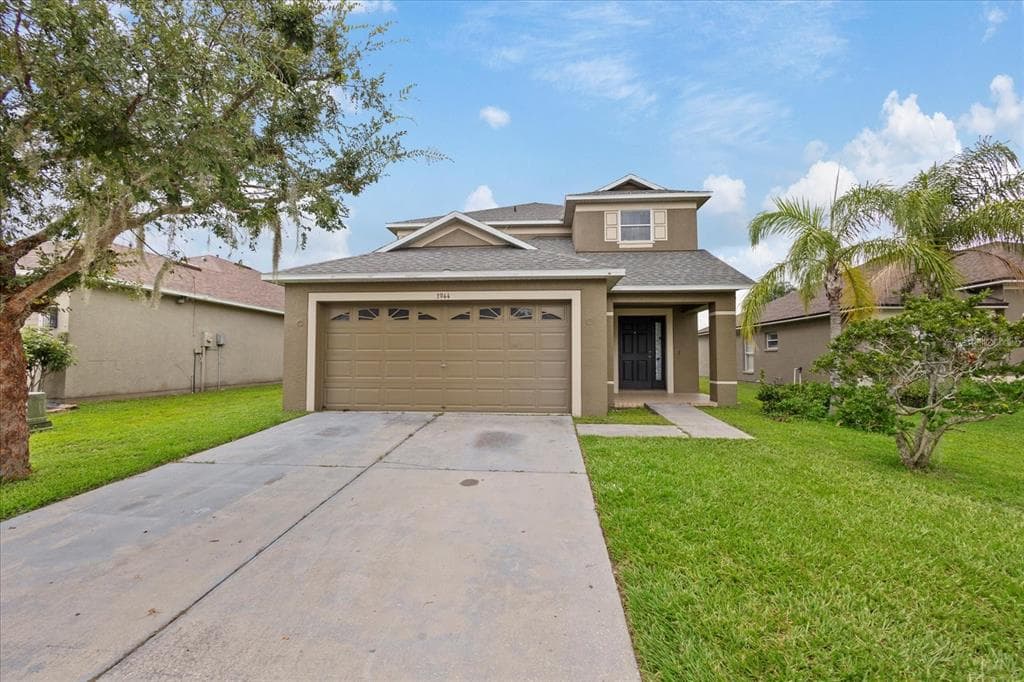 3944 HAMPTON HILLS DRIVE LAKELAND, FL 33810