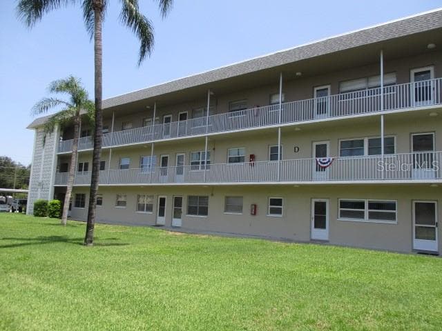 5725 12TH AVENUE N UNIT 103D ST PETERSBURG, FL 33710