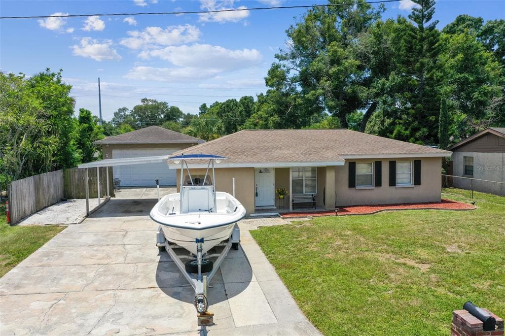 4010 W LEILA AVENUE TAMPA, FL 33616