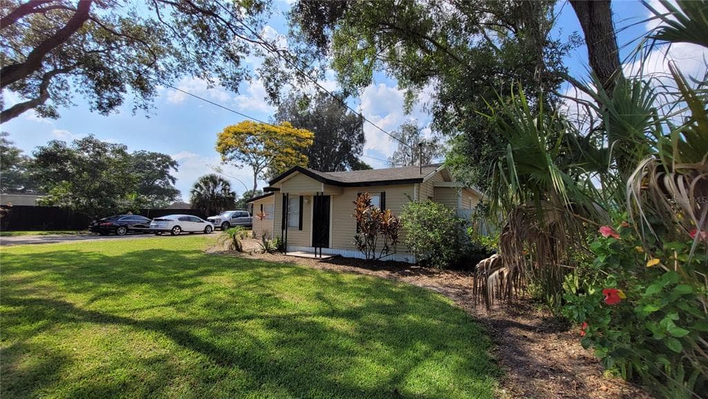 5900 24TH AVENUE S TAMPA, FL 33619