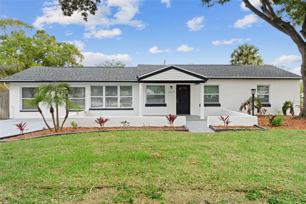 4429 W LAWN AVENUE TAMPA, FL 33611