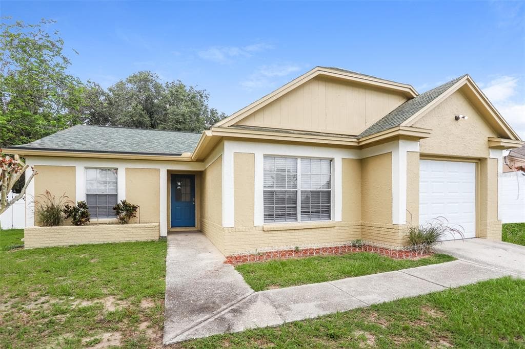 224 REGAL PARK DRIVE VALRICO, FL 33594