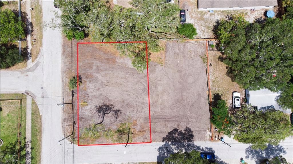 1120 AUBURN STREET LARGO, FL 33756