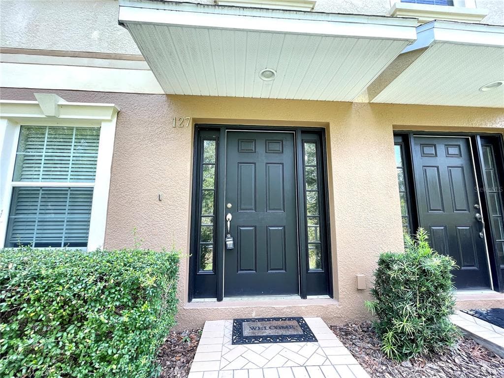 10144 ARBOR RUN DRIVE UNIT 127 TAMPA, FL 33647
