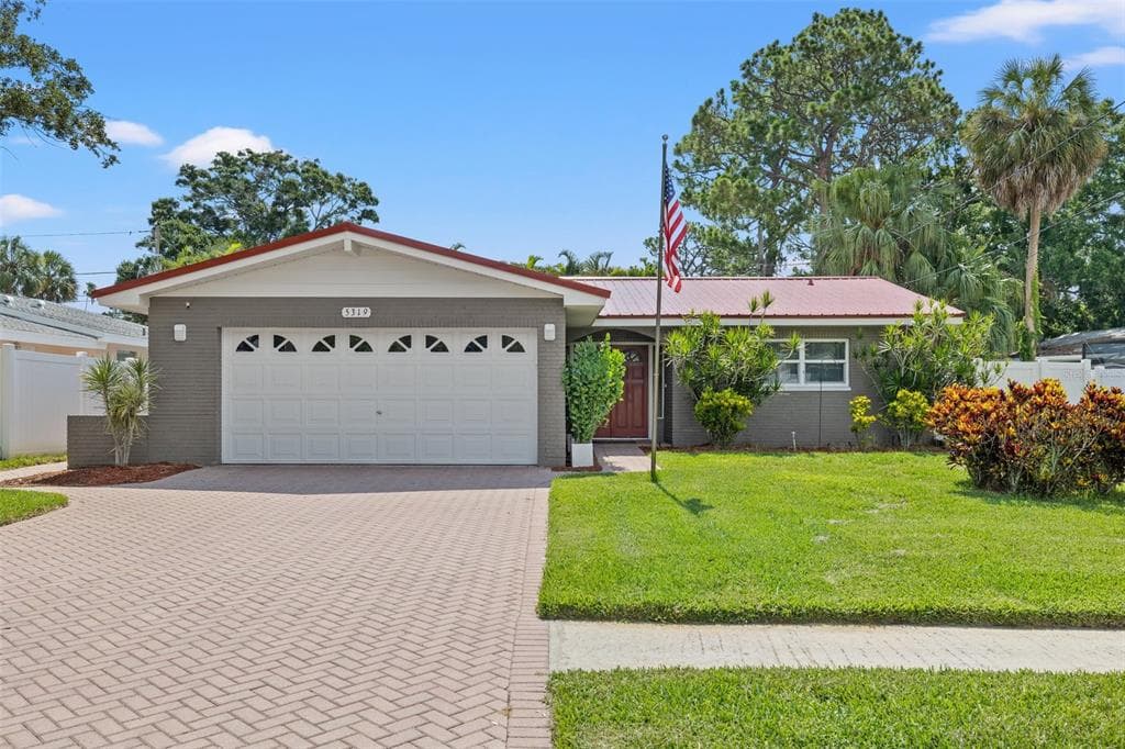 5319 DENVER STREET NE ST PETERSBURG, FL 33703