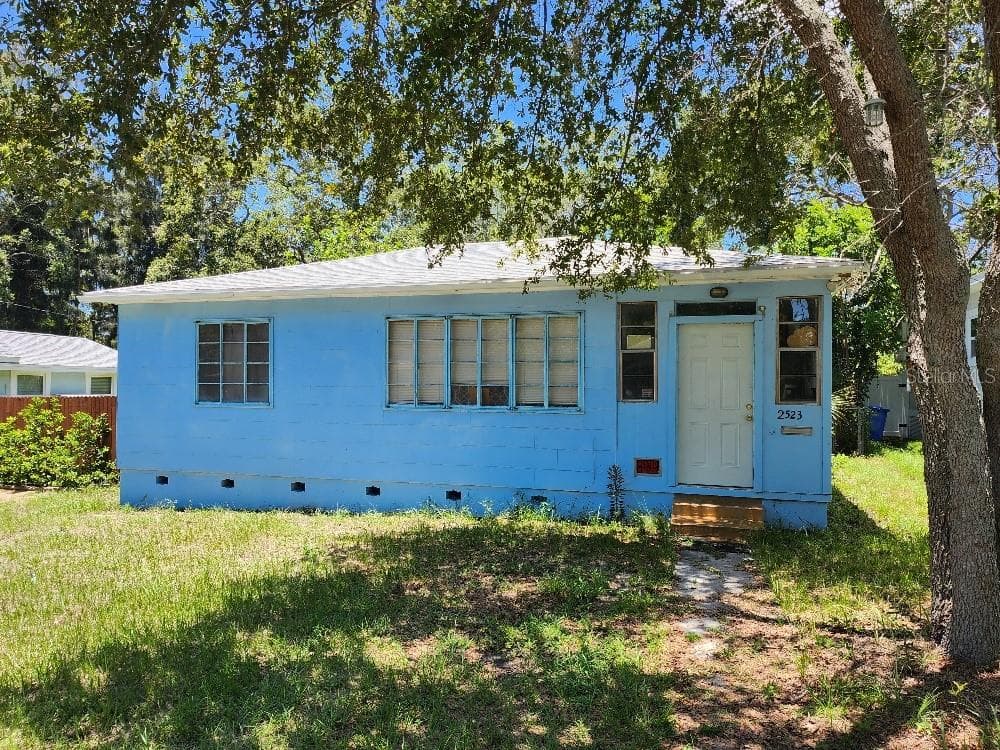 2523 20TH STREET S ST PETERSBURG, FL 33712