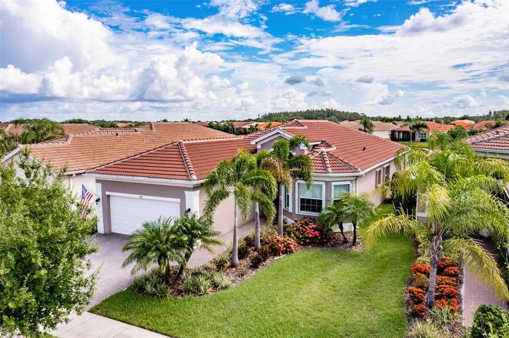 4861 GRAND BANKS DRIVE WIMAUMA, FL 33598