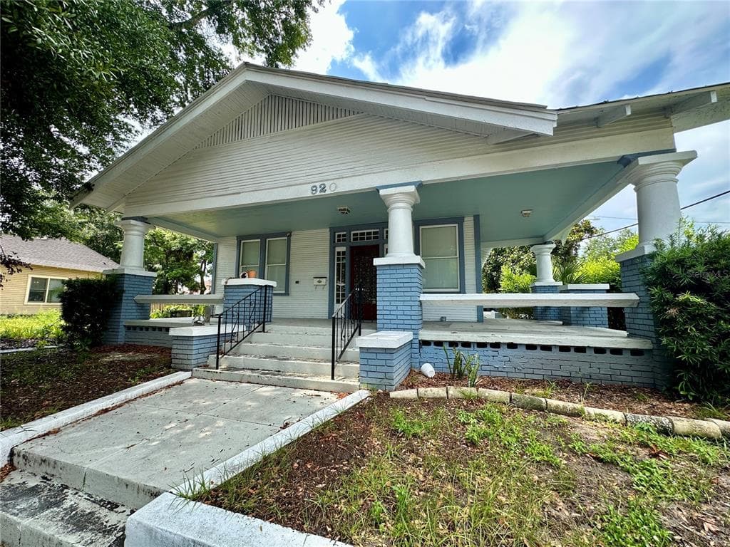920 E 19TH AVENUE TAMPA, FL 33605
