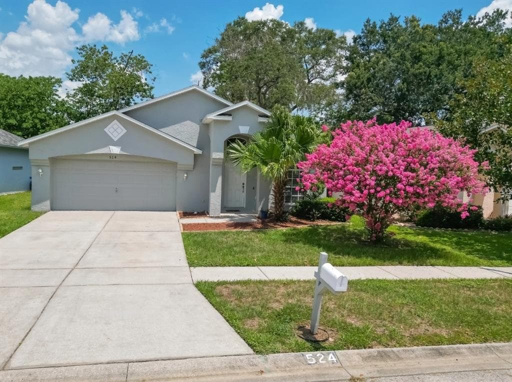 524 NAPA VALLEY CIRCLE VALRICO, FL 33594
