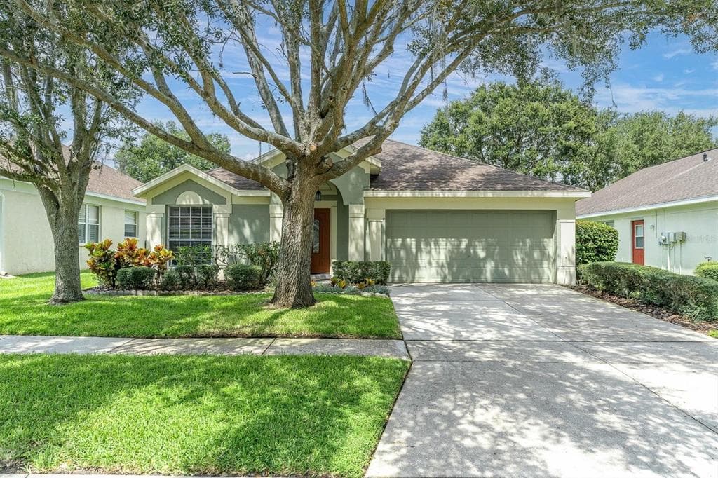 5529 TERRAIN DE GOLF DRIVE