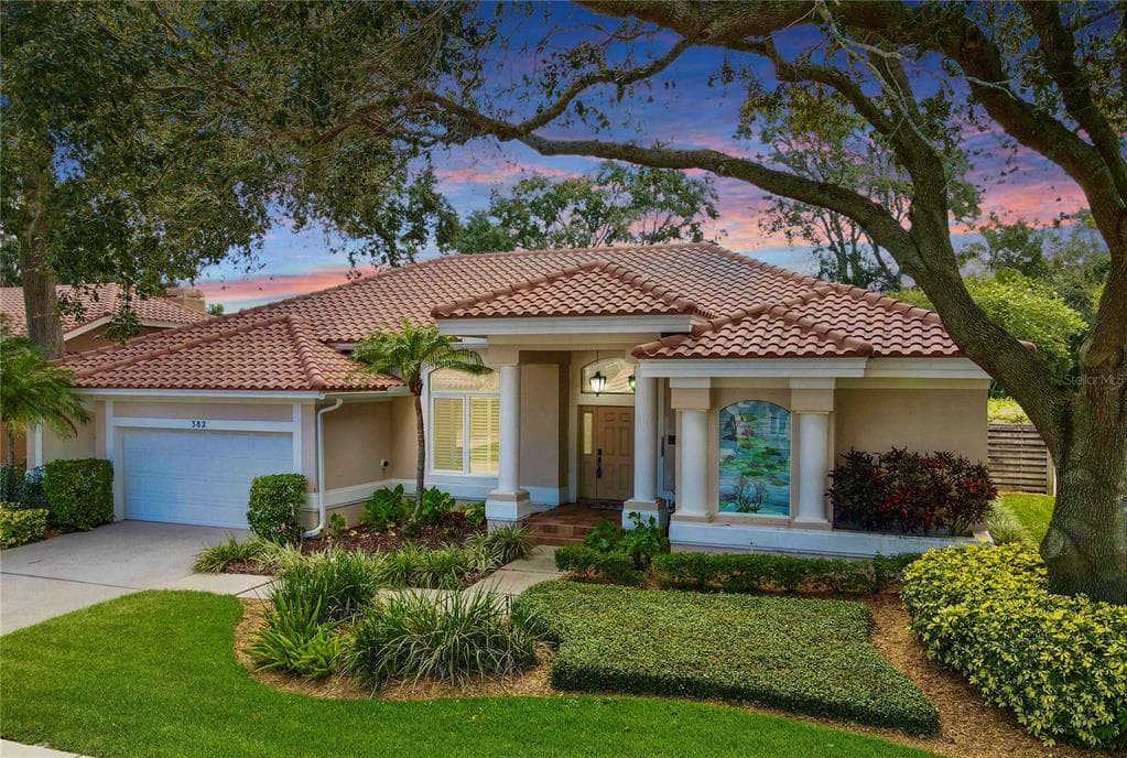 382 OLD OAK CIRCLE PALM HARBOR, FL 34683