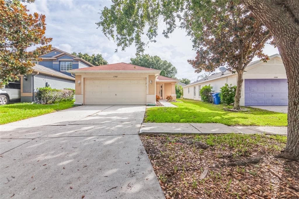 11582 HAMMOCKS GLADE DRIVE RIVERVIEW, FL 33569