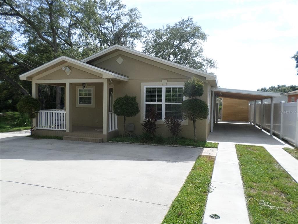 3710 SMITH TREE STREET TAMPA, FL 33619
