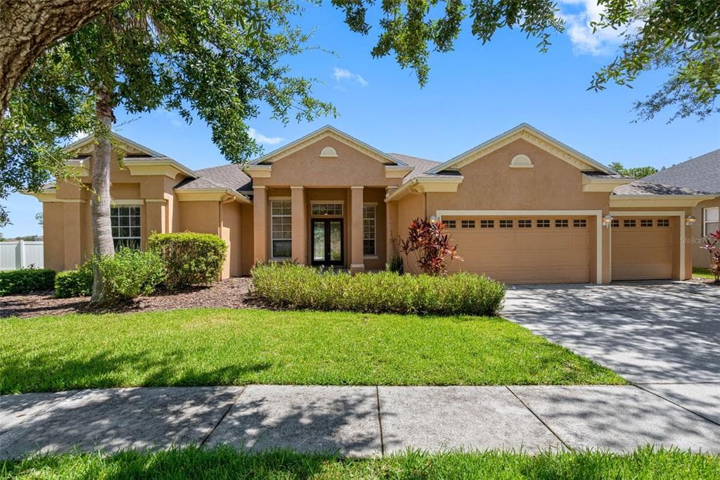 20651 LONGLEAF PINE AVENUE TAMPA, FL 33647