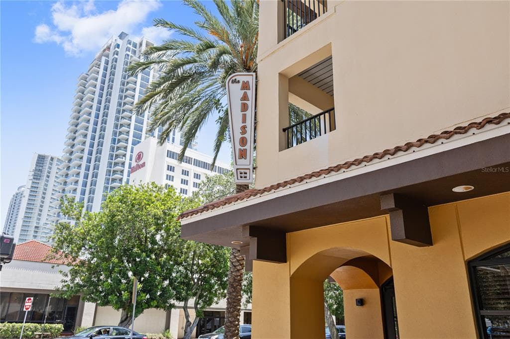 100 4TH AVENUE S UNIT 212 ST PETERSBURG, FL 33701