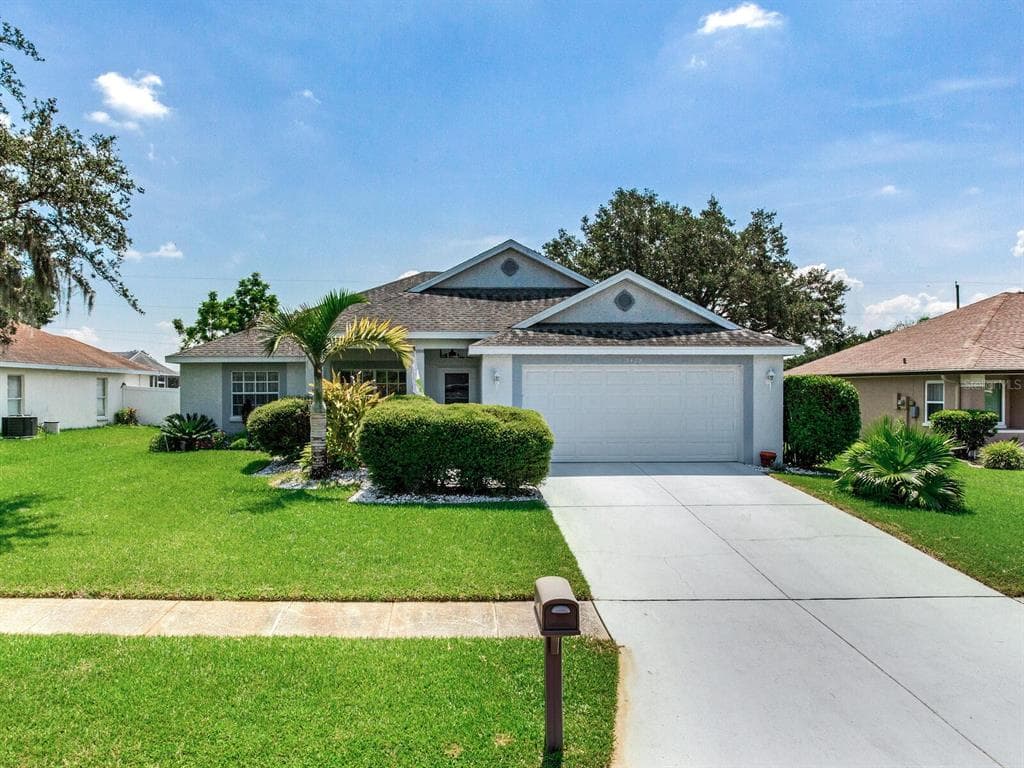 3428 SILVER MEADOW WAY PLANT CITY, FL 33566