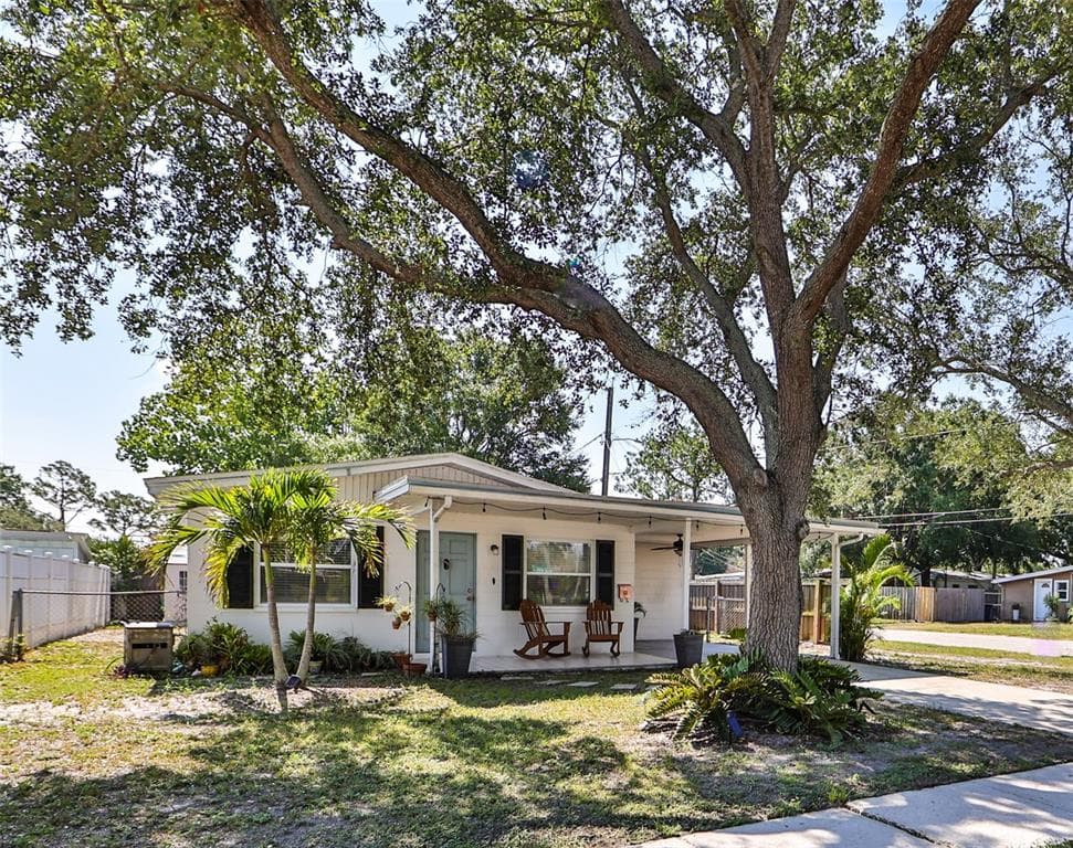 6616 S KISSIMMEE STREET TAMPA, FL 33616