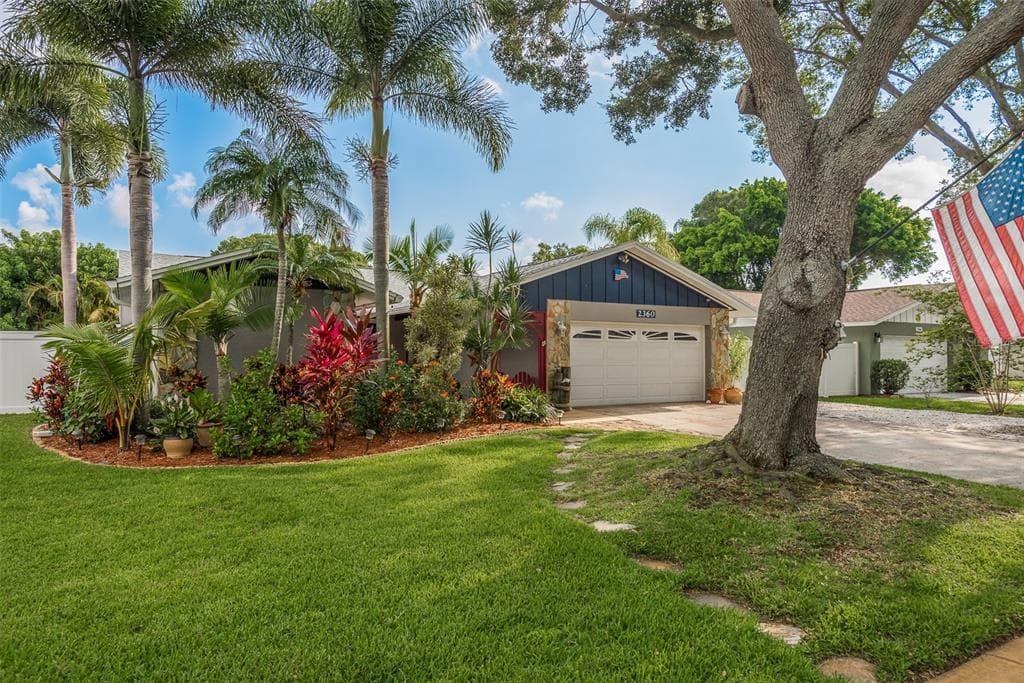 2360 WILLOW TREE TRAIL CLEARWATER, FL 33763