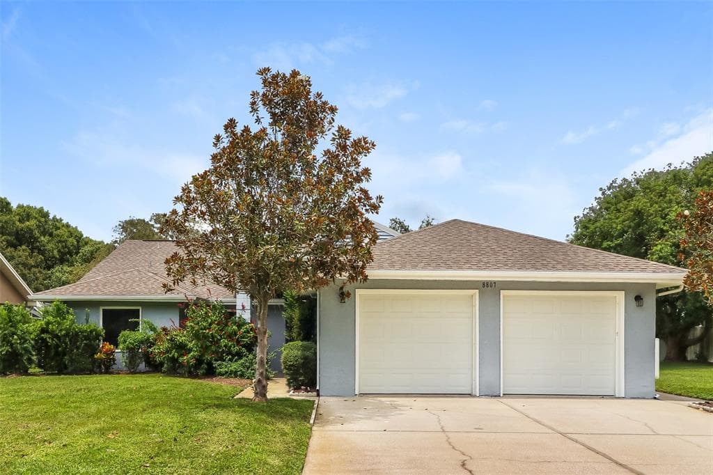 8807 WELLESLY COURT ODESSA, FL 33556