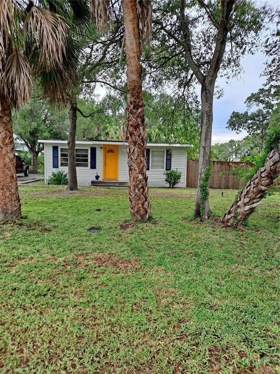 817 OHIO AVENUE PALM HARBOR, FL 34683