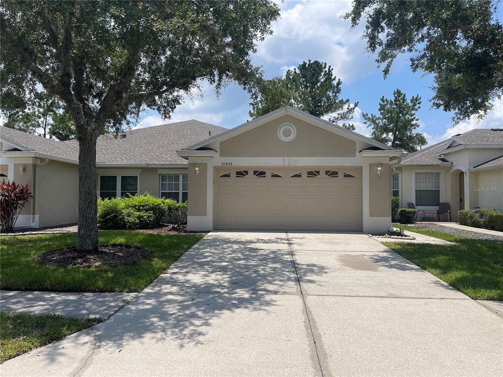 31505 SHAKER CIRCLE WESLEY CHAPEL, FL 33543