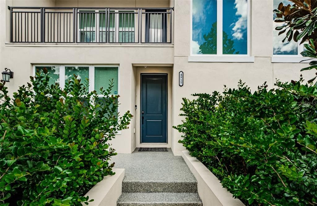 4915 N NEBRASKA AVENUE UNIT 4 TAMPA, FL 33603