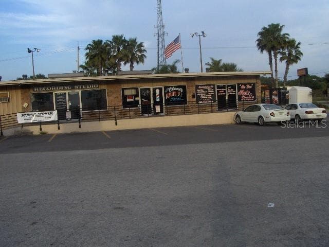 4945 E BROADWAY AVENUE UNIT 4945 TAMPA, FL 33605