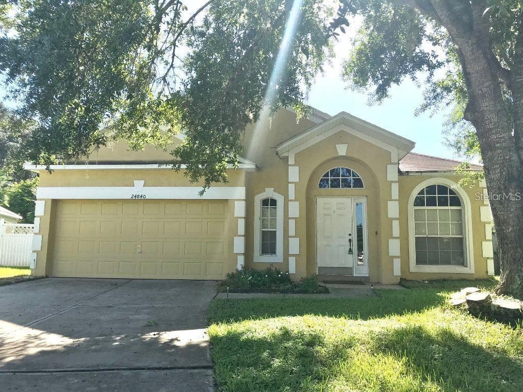 24840 BLACK CREEK COURT LAND O LAKES, FL 34639