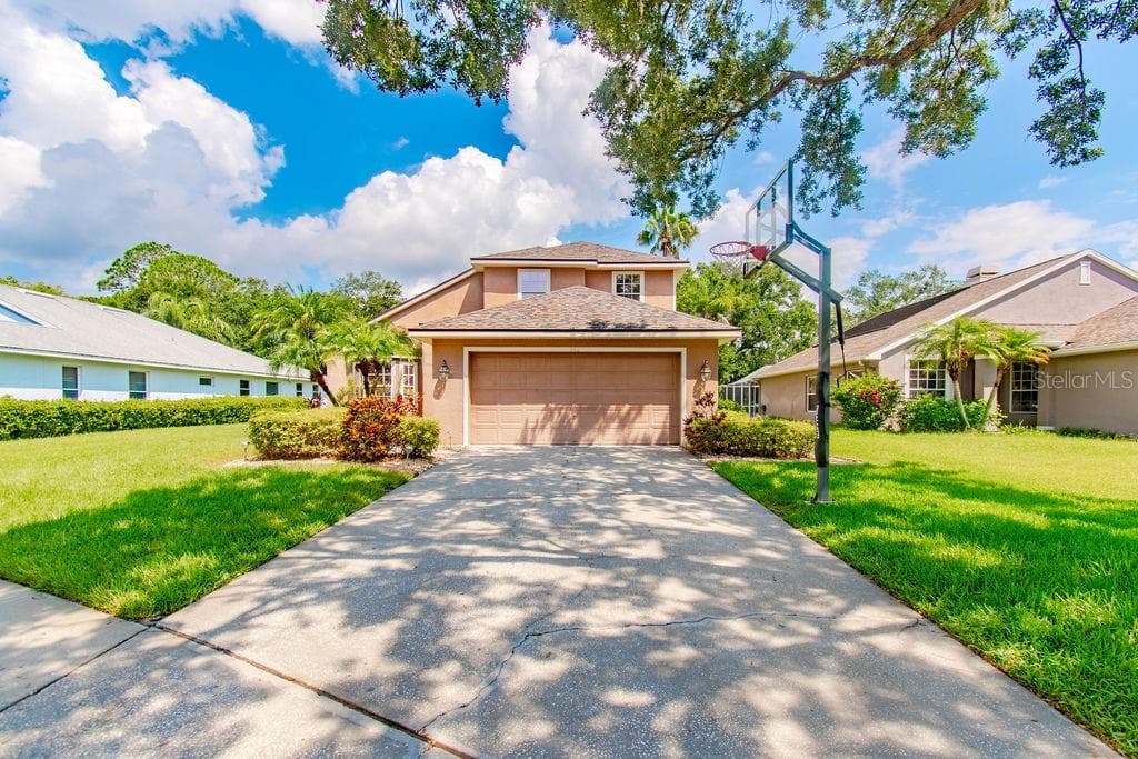 342 FOUNTAINVIEW CIRCLE