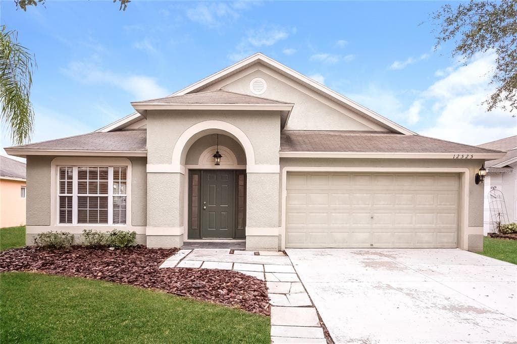 12525 HERONS PATH PLACE RIVERVIEW, FL 33578