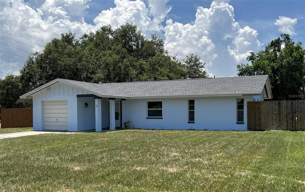 1565 SEABREEZE STREET CLEARWATER, FL 33756