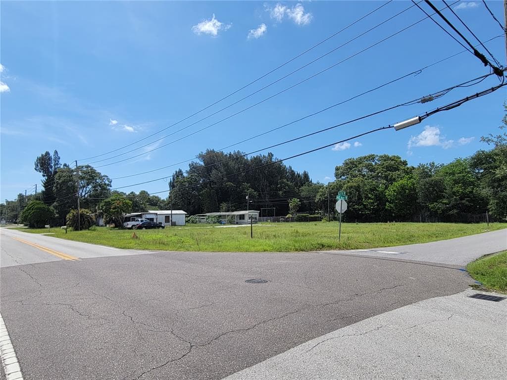 6331 142ND AVENUE N CLEARWATER, FL 33760