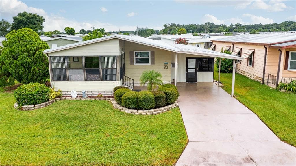 5715 PAWNEE STREET ZEPHYRHILLS, FL 33542