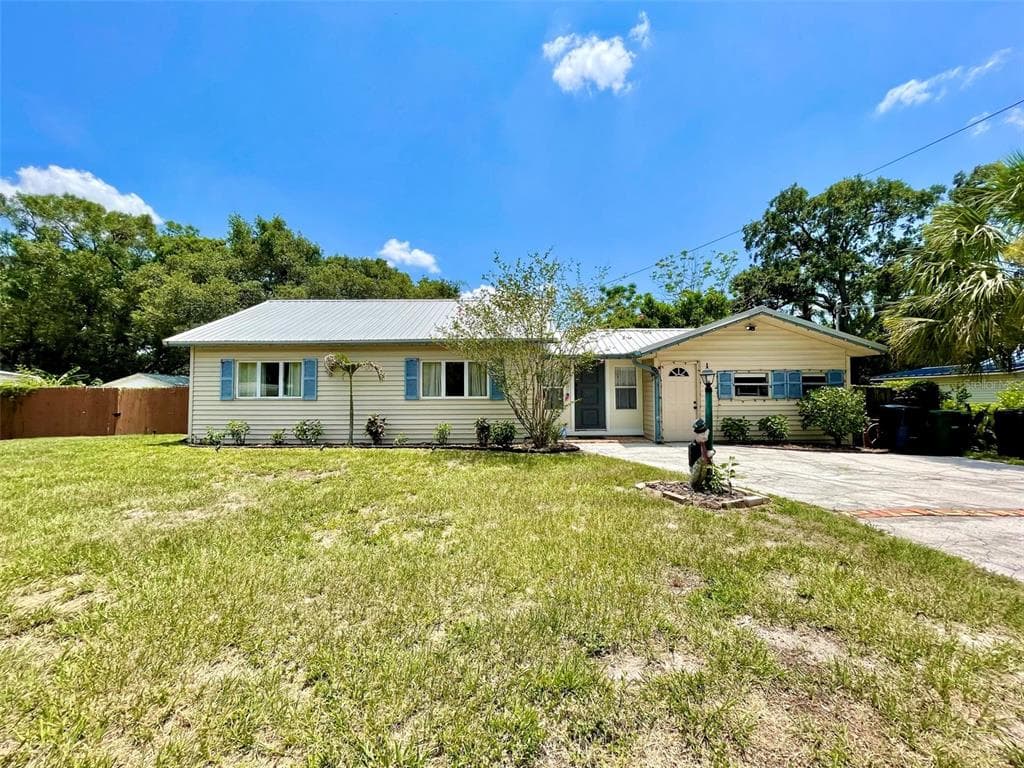 1907 E CLIFTON STREET TAMPA, FL 33610