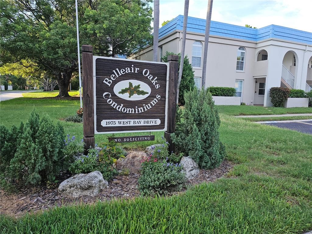1975 W BAY DRIVE UNIT 203 LARGO, FL 33770