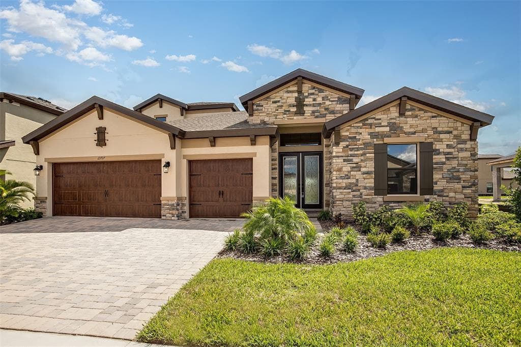 12727 BERGSTROM BAY DRIVE RIVERVIEW, FL 33579