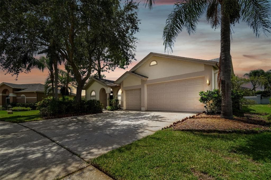 1864 EAGLE TRACE BOULEVARD