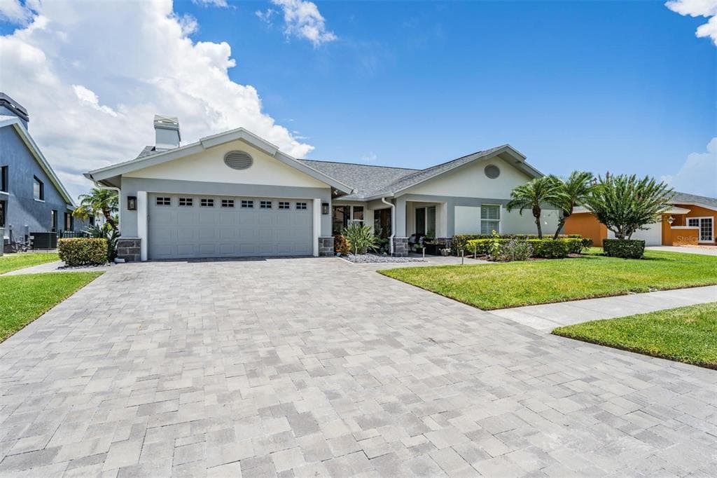 4155 SALTWATER BOULEVARD TAMPA, FL 33615