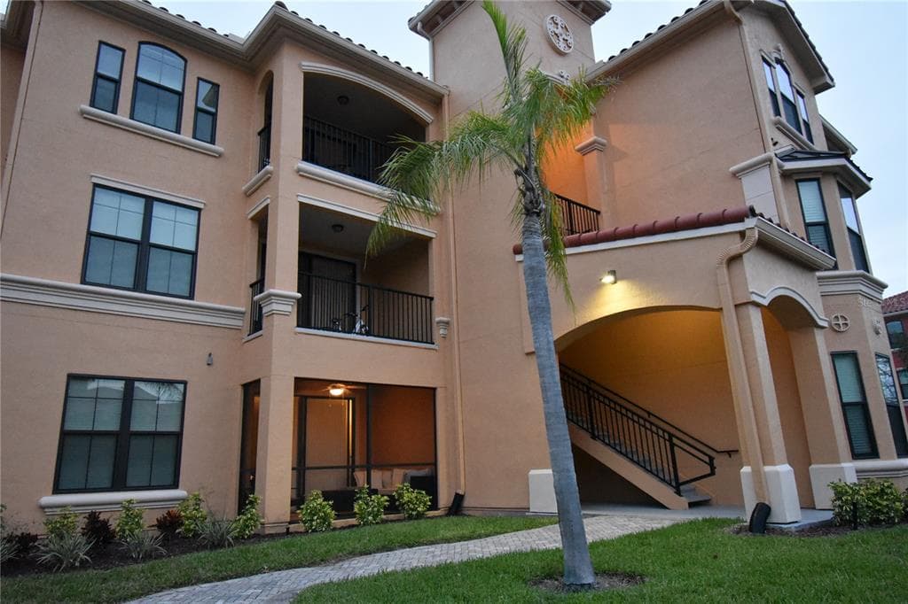2723 VIA CAPRI UNIT 816 CLEARWATER, FL 33764